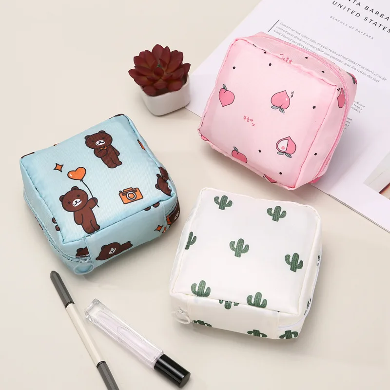Women Sanitary Napkin Tampon Storage Bag Portable Waterproof Organizer Pouch Cartoon Pattern Sanitary Napkin Bag - Image 4